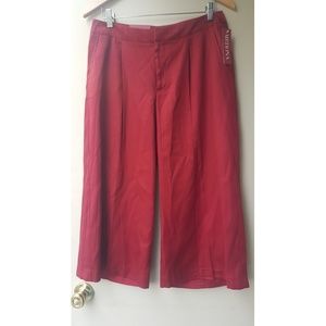 Price Drop - Nwt merona maroon culottes size 8